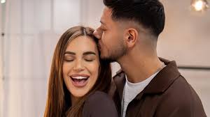 rebecca ries herkunft