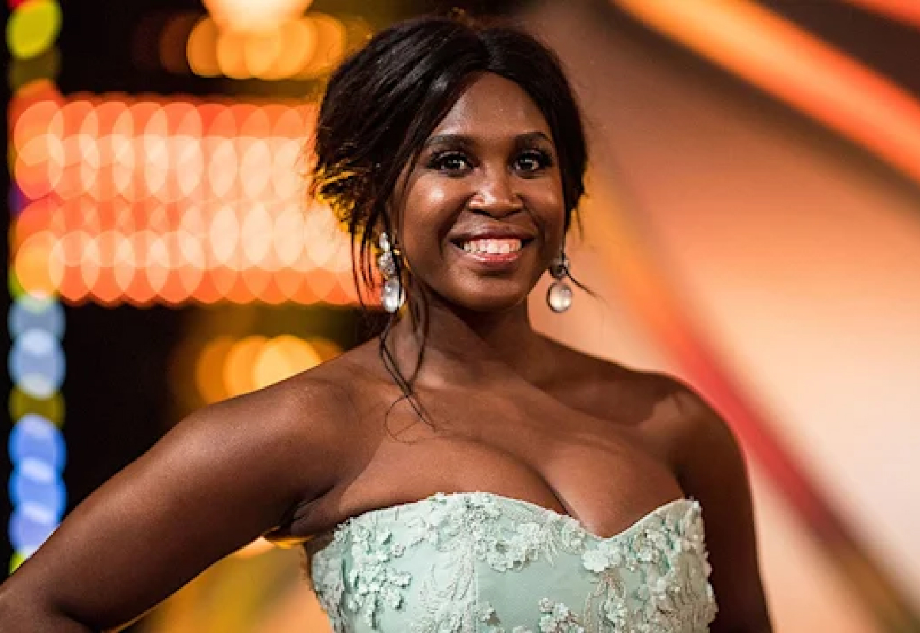 motsi mabuse brustop
